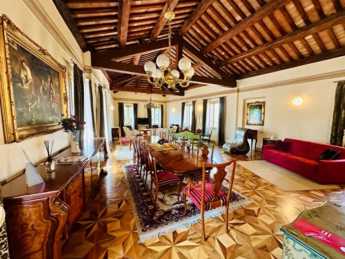 Appartamento trilocale in vendita in Corso Antonio Fogazzaro, Vicenza