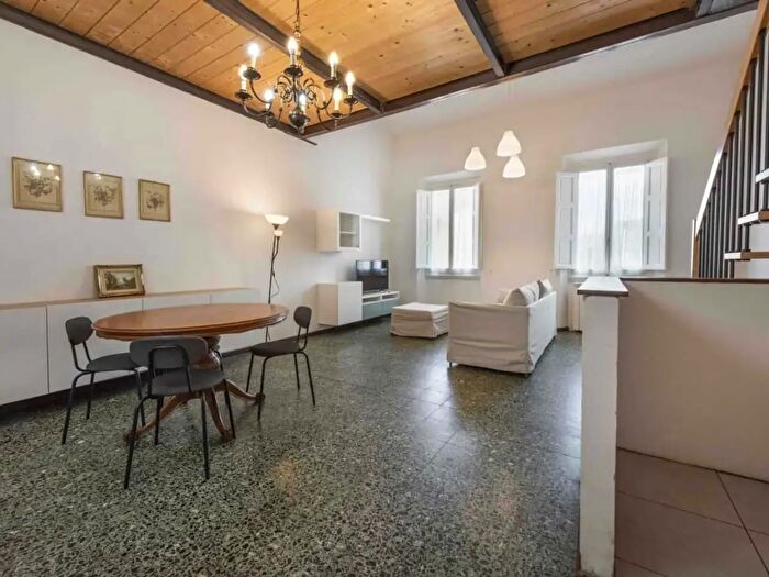 Appartamento monolocale in affitto in Via San Zanobi, Firenze