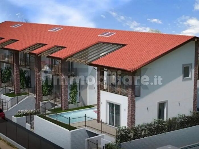 Casa trilocale in vendita in Via Budrio, Milano