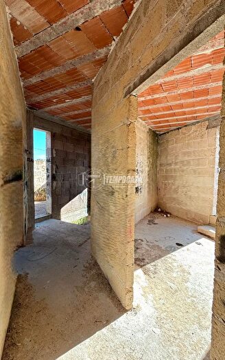 Casa quadrilocale in vendita in Via Abate, Scorrano