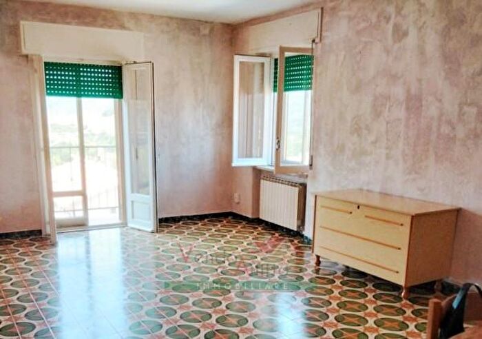 Casa quadrilocale in vendita in Largo Taverna, Carunchio