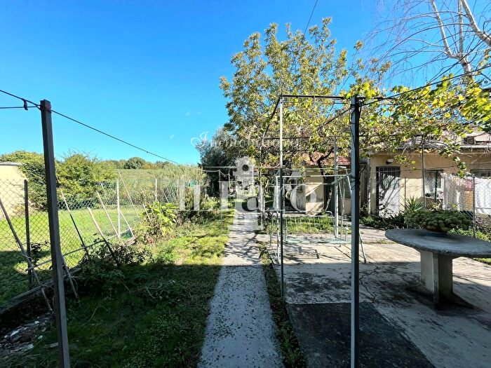 Casa con 6 locali in vendita in Santa Maria, Campi Bisenzio
