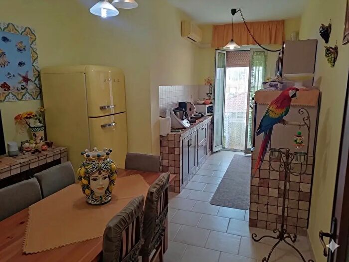 Appartamento quadrilocale in vendita in Carrara