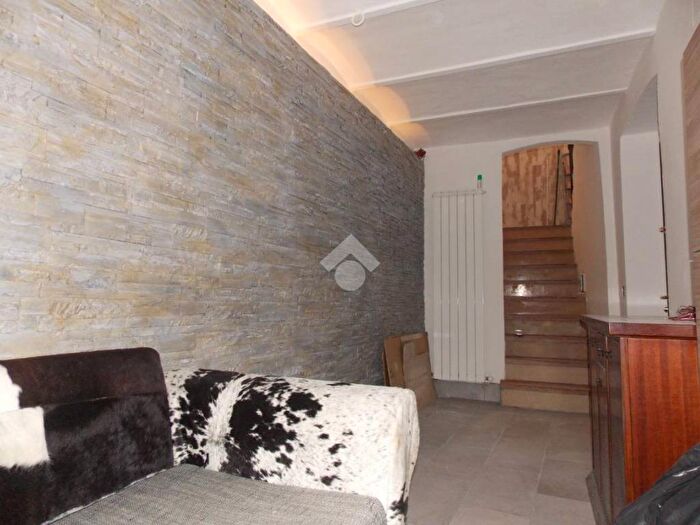 Casa trilocale in affitto in Pza S Domenico, Centro Storico, Foligno