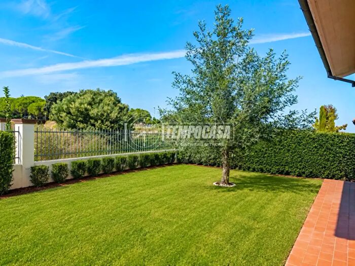 Casa con 5 locali in vendita in Via Alcide De Gasperi, Bracciano