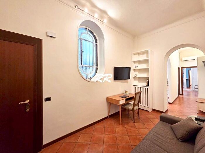 Appartamento bilocale in affitto in Via Gaspare Rosales, Garibaldi Corso Como, Milano