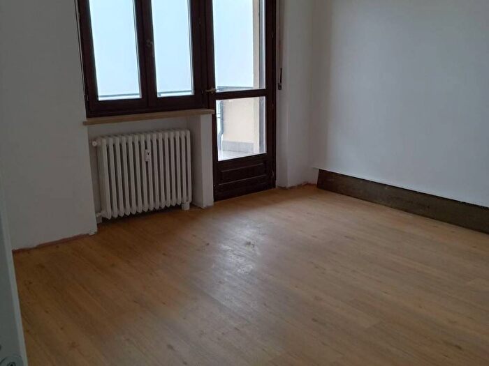 Appartamento trilocale in affitto in Via Caluso, Centro, Chivasso