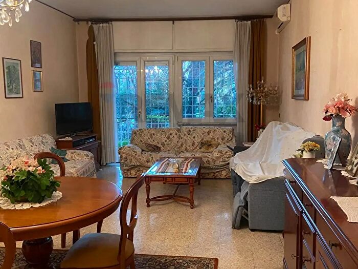 Appartamento quadrilocale in vendita in Via Antonio Cippico, Roma