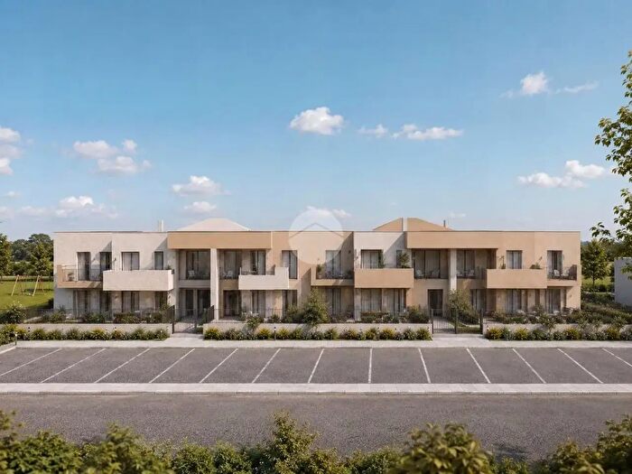 Appartamento quadrilocale in vendita in Via Calcinese, Colognola Ai Colli