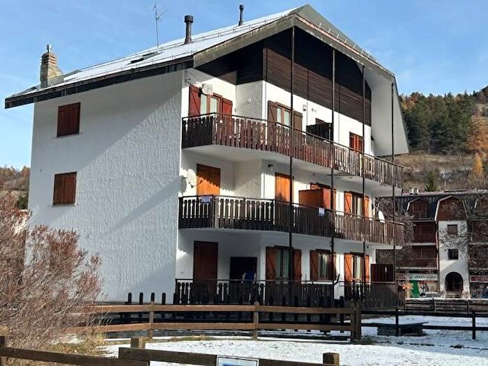 Appartamento quadrilocale in vendita in Via Montello, Cesana Torinese