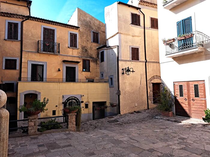 Appartamento quadrilocale in vendita in Itri