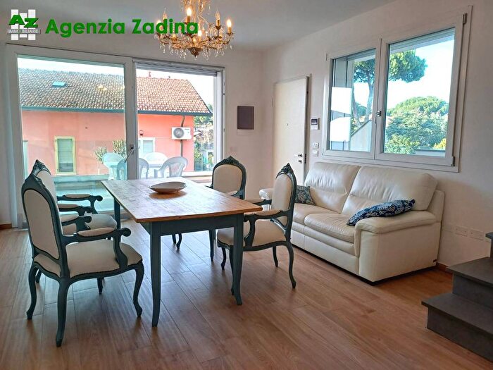 Appartamento trilocale in affitto in Viale Sicilia, Tagliata, Cervia