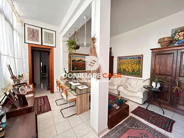Appartamento quadrilocale in vendita in Via Rudiae, Lecce