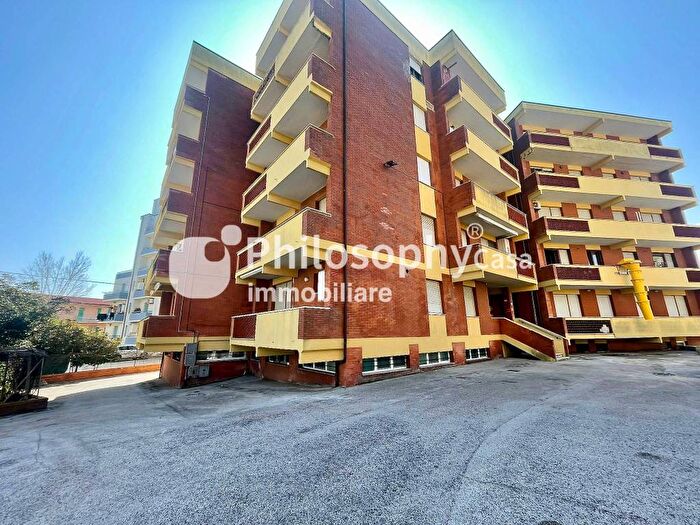 Appartamento bilocale in affitto in Viale Cristoforo Colombo, Scossicci, Porto Recanati