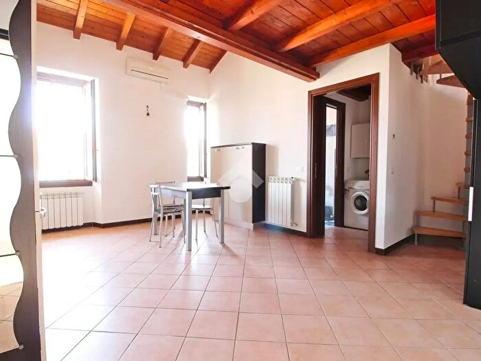 Appartamento monolocale in vendita in Via Sant' Alessandro, Mariano Comense