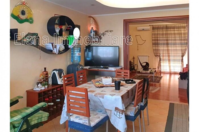 Appartamento con 5 locali in vendita in Alcamo