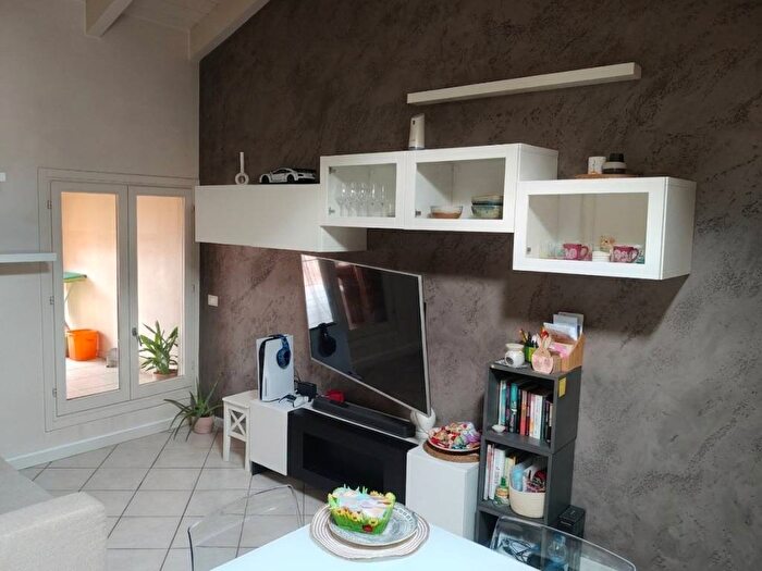 Appartamento bilocale in affitto in Via Giosuè Carducci, Centro, Concordia sulla Secchia