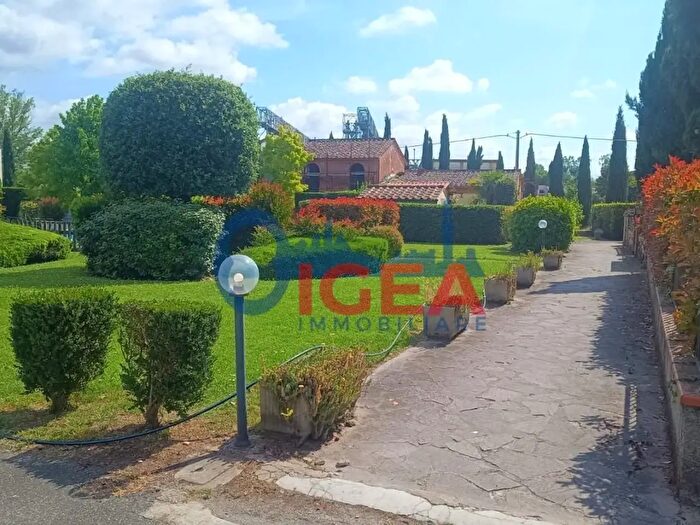 Appartamento con 6 locali in vendita in della Steccaia, San Gimignano