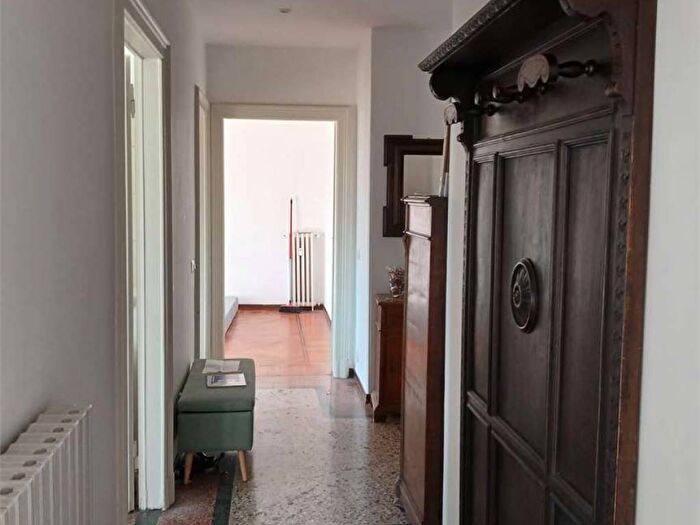 Appartamento trilocale in affitto in Via Maestri Campionesi, Cadore, Milano