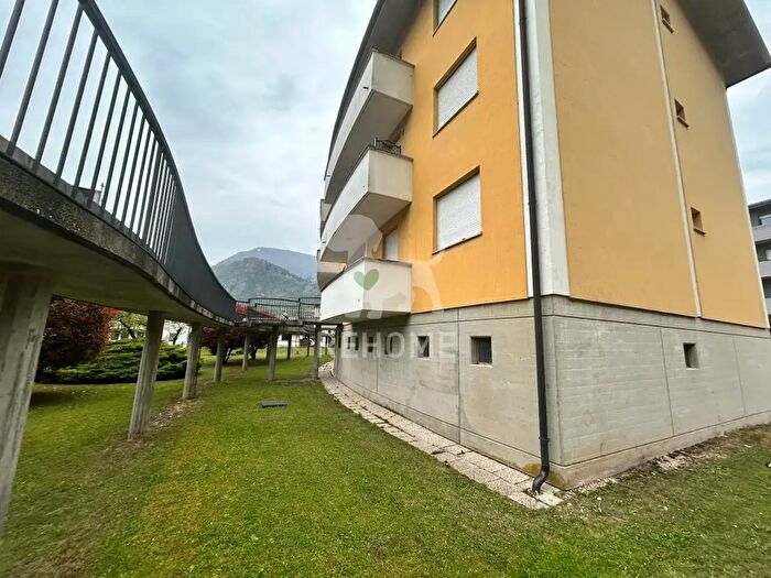 Appartamento quadrilocale in vendita in Via Officina Elettrica, Tolmezzo