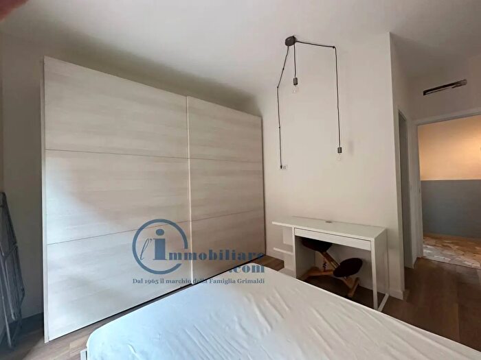 Appartamento trilocale in affitto in Via Lodovico Il Moro, Milano