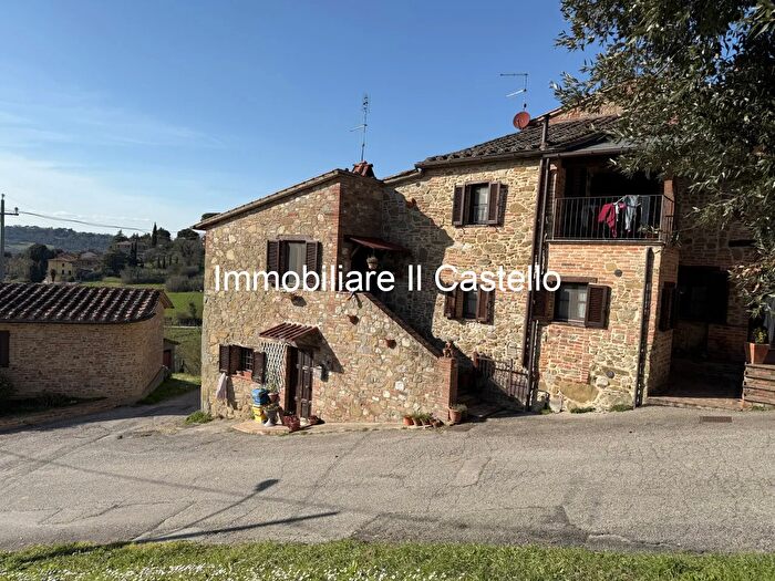 Casa quadrilocale in vendita in Podel Loto, Citta Della Pieve
