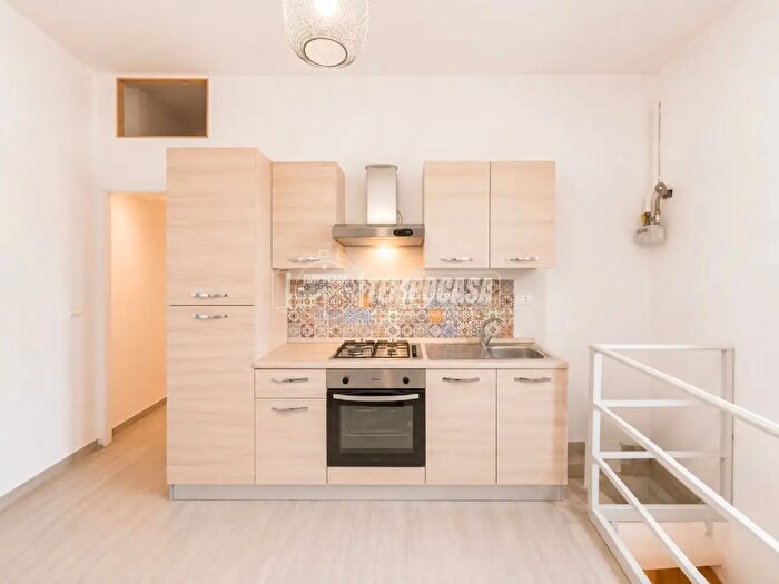 Appartamento trilocale in vendita in Via Telemaco Signorini, Bologna