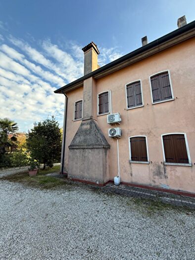 Casa con 5 locali in vendita in Via Ronzinella, Mogliano Veneto