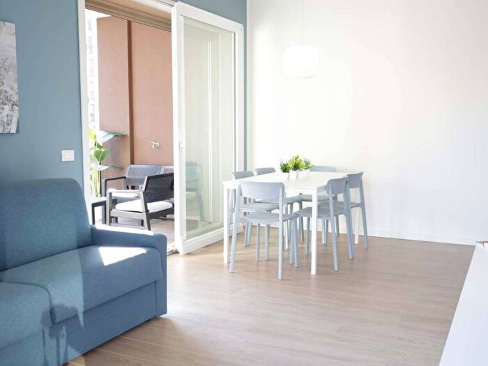 Appartamento bilocale in affitto in Via Francesco Gonin, Giambellino, Milano