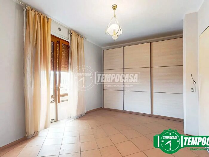 Appartamento trilocale in vendita in Via Novi, Basaluzzo