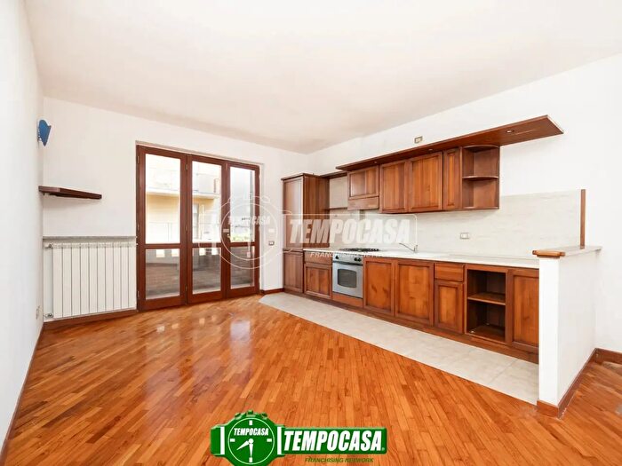 Appartamento trilocale in vendita in Via C Colombo a, Osio Sotto