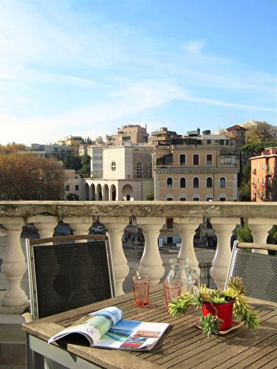 Appartamento monolocale in affitto in Via Ettore Rolli, Roma