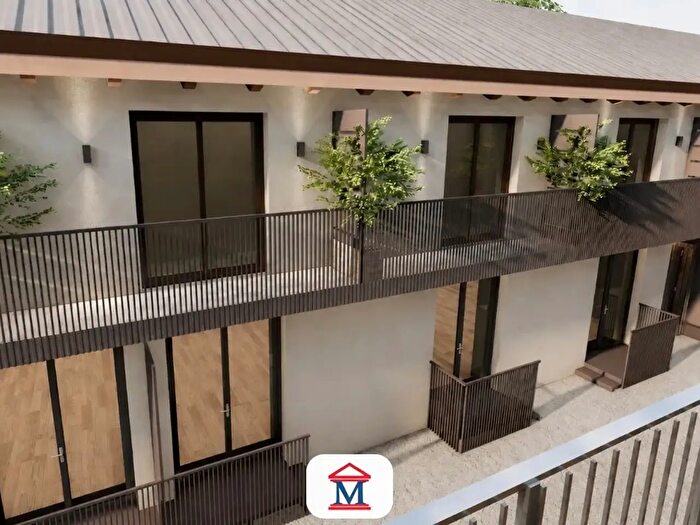 Appartamento bilocale in vendita in Via Previtali, Bergamo