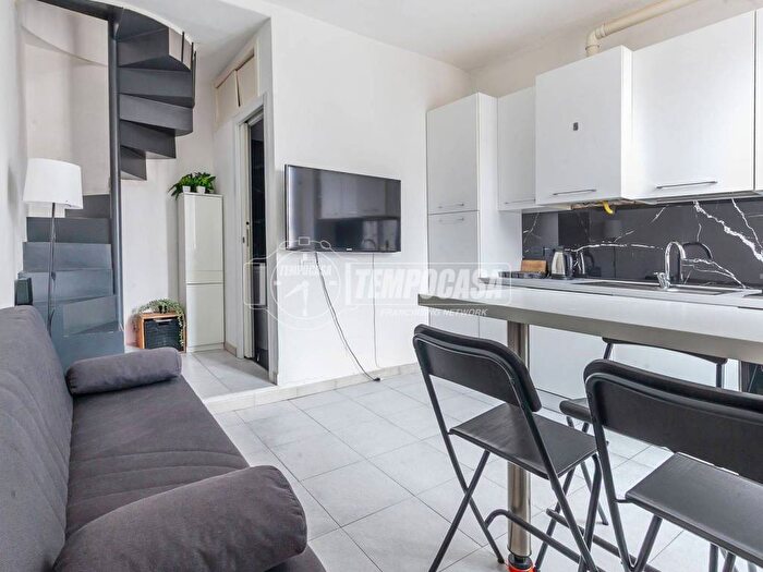 Appartamento bilocale in affitto in Via legnone, Dergano, Milano