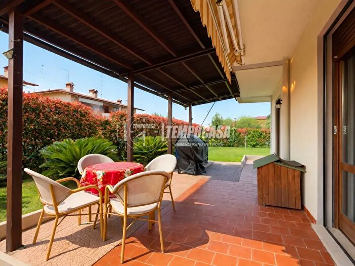 Appartamento trilocale in vendita in Mazzano