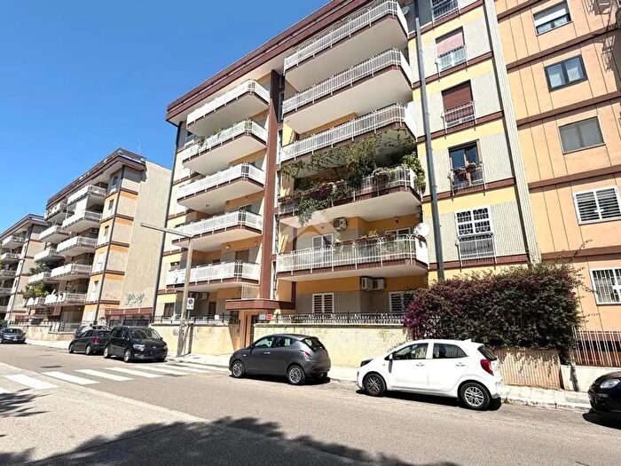 Appartamento con 6 locali in vendita in Via Martin Luther King, Bari