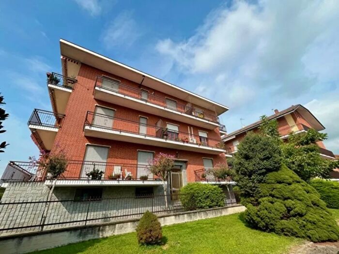 Appartamento quadrilocale in vendita in Via Superga Carmagnola, Carmagnola
