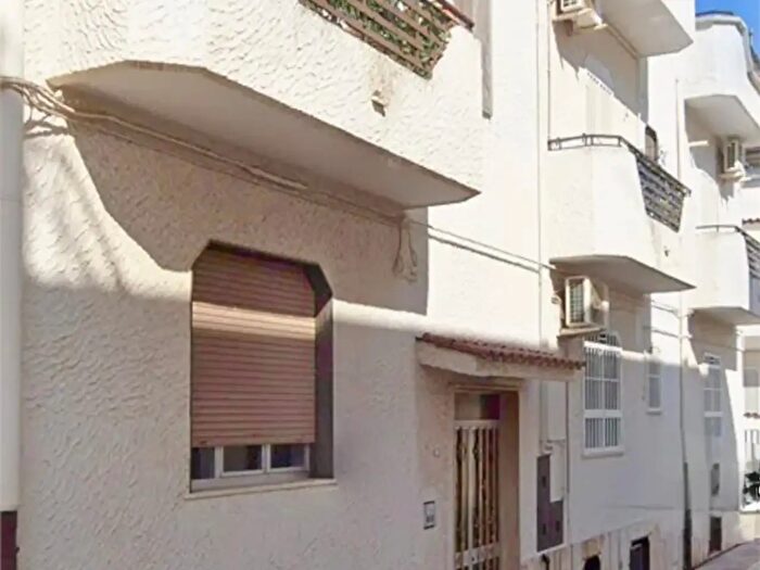 Appartamento quadrilocale in vendita in Via Giuseppe di Vittorio, Acquaviva Delle Fonti