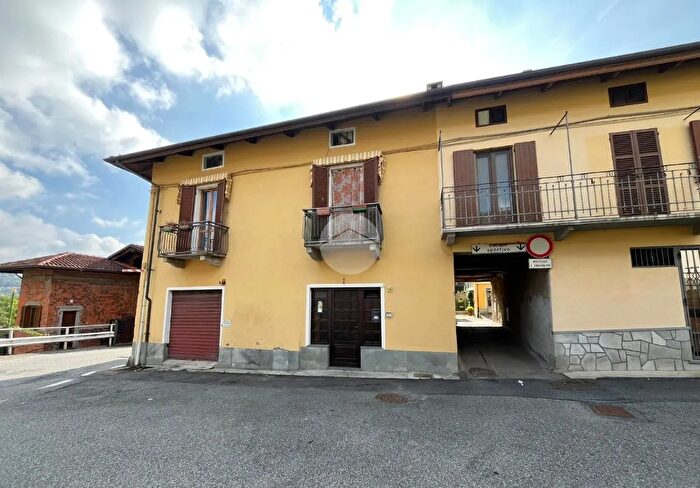 Casa con 5 locali in vendita in Via Bonino, Pralungo