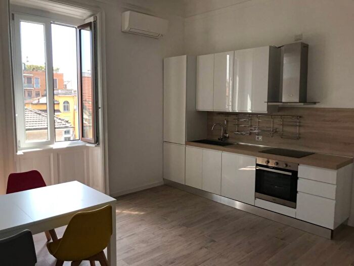 Appartamento bilocale in affitto in Via Alfredo Catalani, Casoretto, Milano