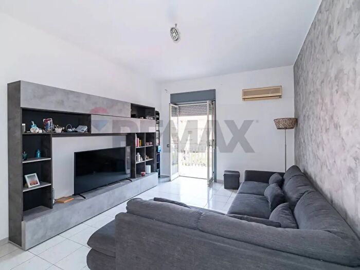 Appartamento quadrilocale in vendita in Via Orazio Condorelli, Motta SantAnastasia