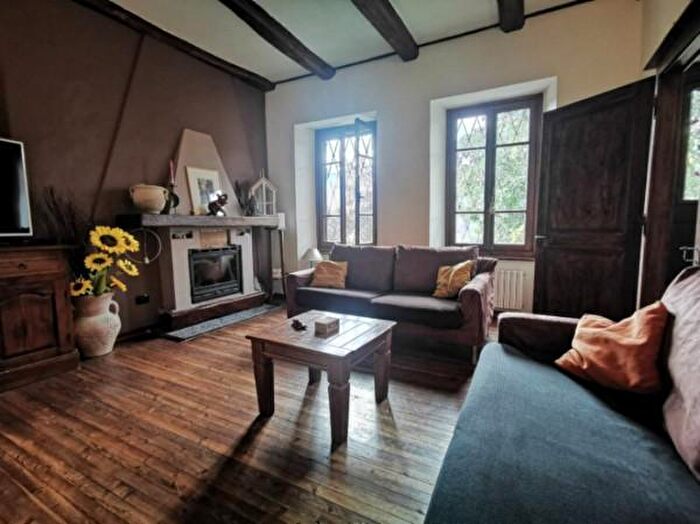 Casa con 6 locali in vendita in Via Ponchio, Quarna Sotto