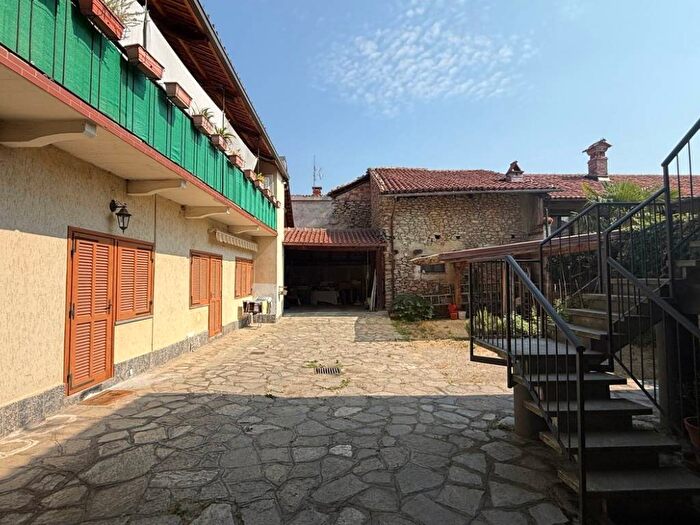 Appartamento monolocale in affitto in Via Principe Amedeo, Centro, Frossasco