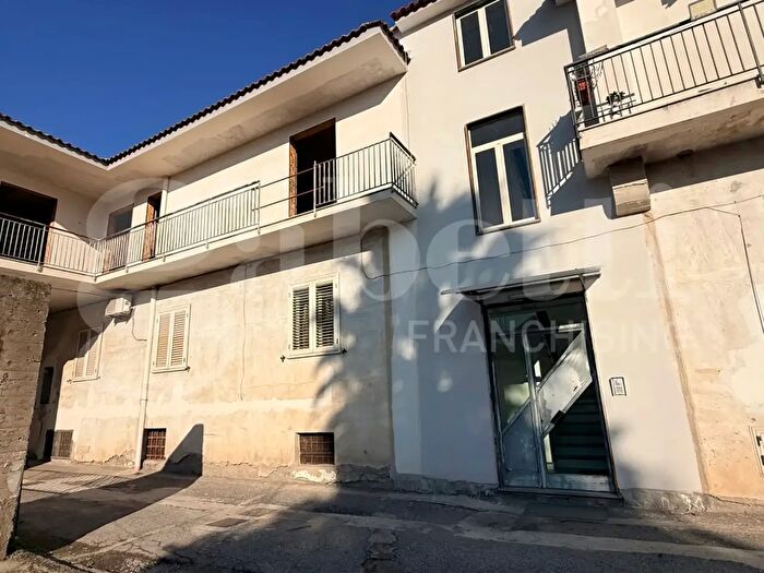 Appartamento con 5 locali in vendita in Via Nazionale, SantEgidio Del Monte Albino