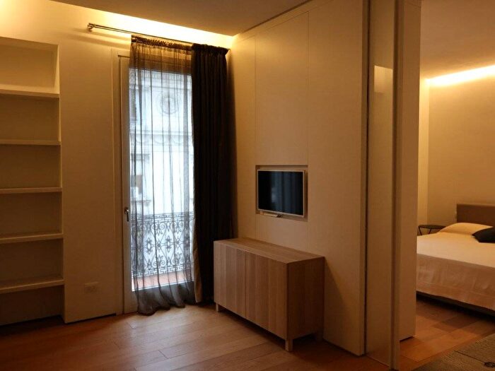 Appartamento bilocale in affitto in Via Torino, Carrobbio, Milano