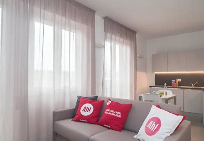 Casa monolocale in affitto in Via Mosè Bianchi, Monte Rosa Lotto, Milano