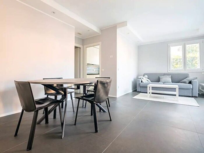 Appartamento trilocale in affitto in Viale Anacapri, Colle dei Pini, Riccione