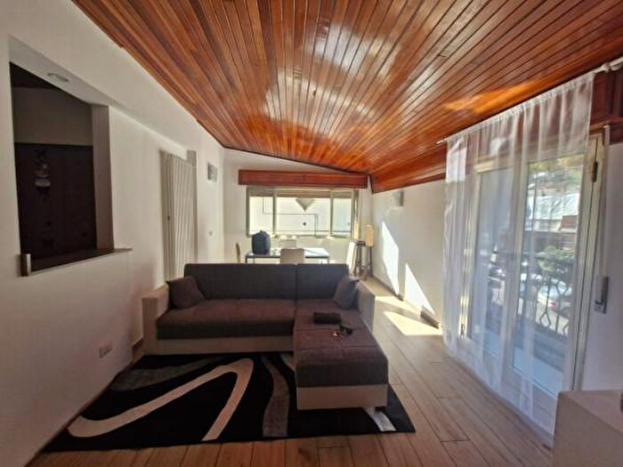 Appartamento quadrilocale in vendita in Via Giardini Nord, Serramazzoni