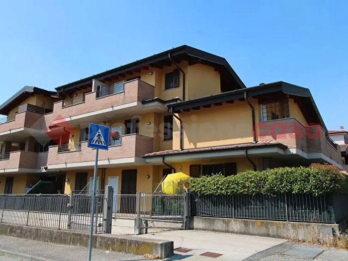 Appartamento bilocale in vendita in Via Taviani, Pozzo D'Adda