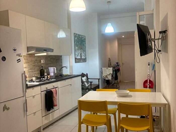 Appartamento bilocale in affitto in Largo Bradano, Africano Villa Chigi, Roma